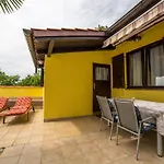 Mit Wasserblick By Interhome דירה *
