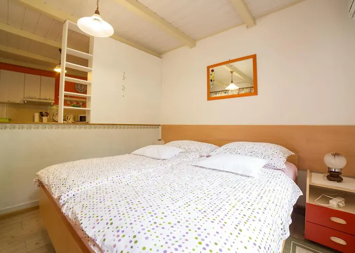 Mit Wasserblick By Interhome Opatija