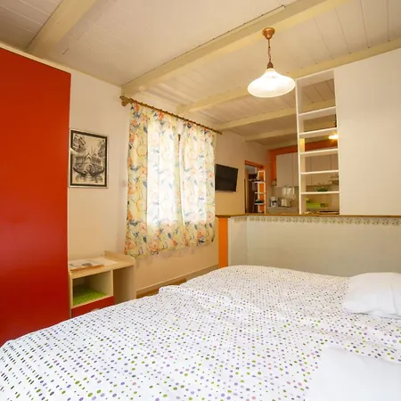 Apartament Mit Wasserblick By Interhome *